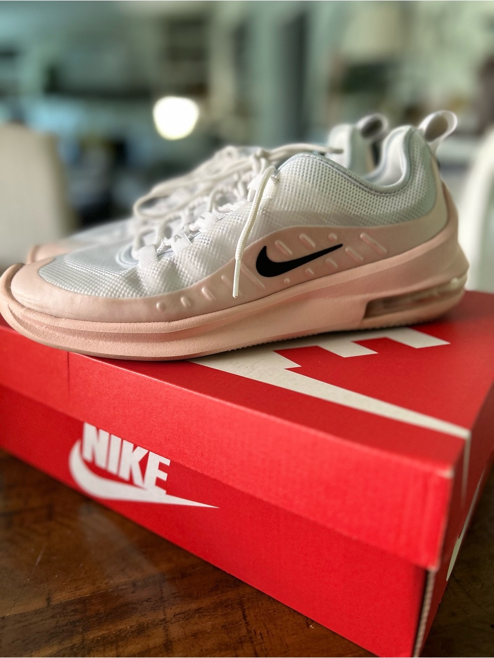 Nike White and Light Pink Air Max Casual Sneakers